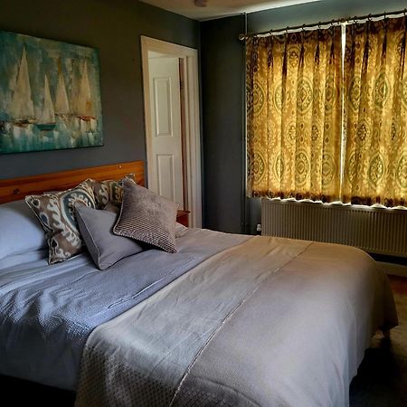 Grandwood House Lodges Τσίτσεστερ Εξωτερικό φωτογραφία